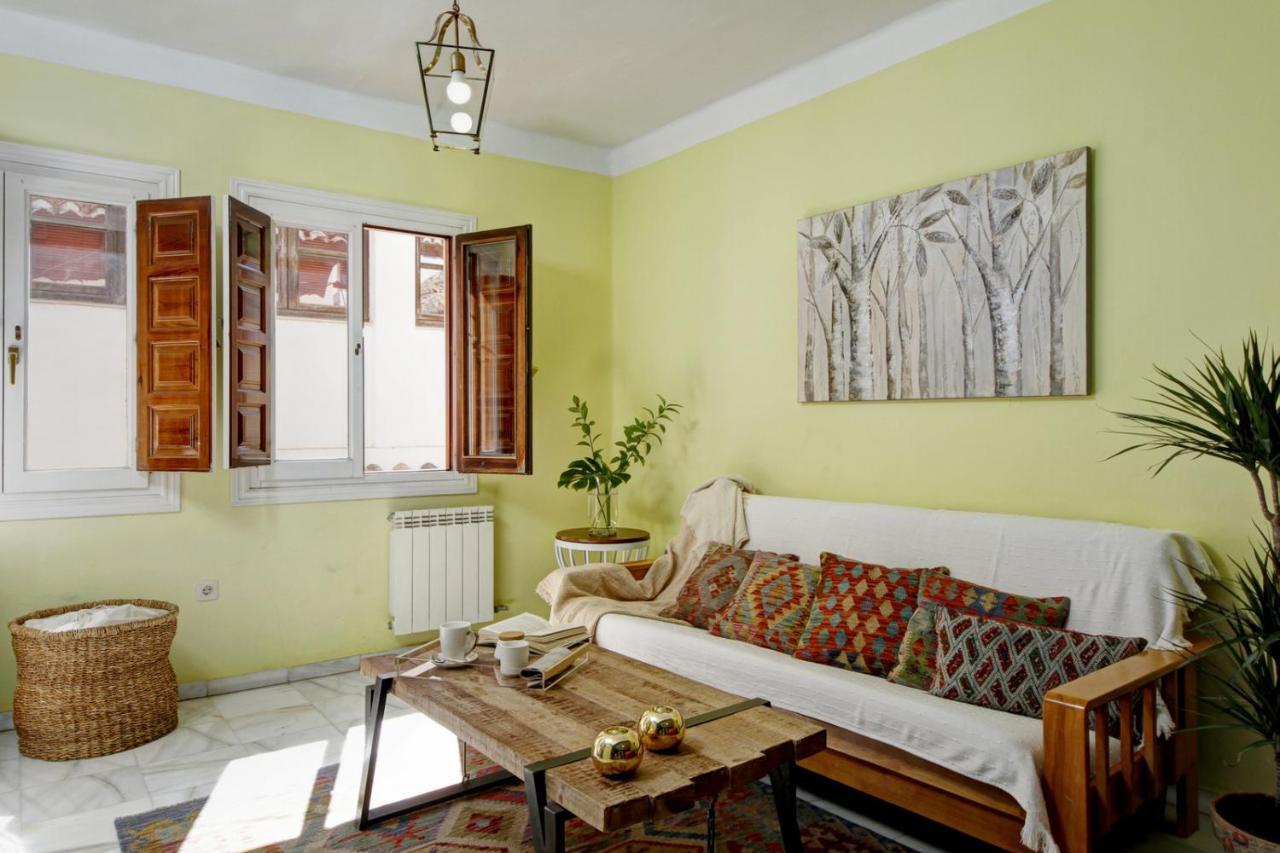 Apartamentos Mirador Alhambra กรานาดา ภายนอก รูปภาพ