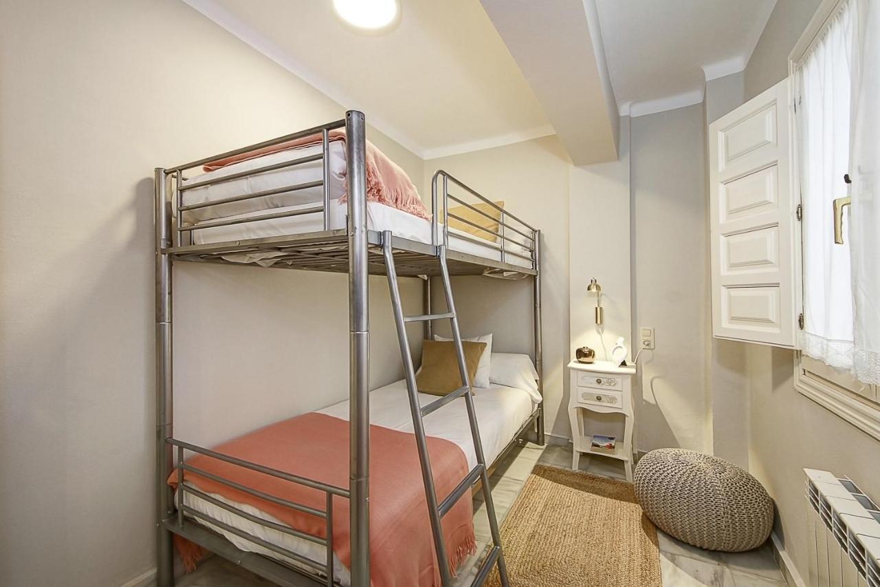Apartamentos Mirador Alhambra กรานาดา ภายนอก รูปภาพ