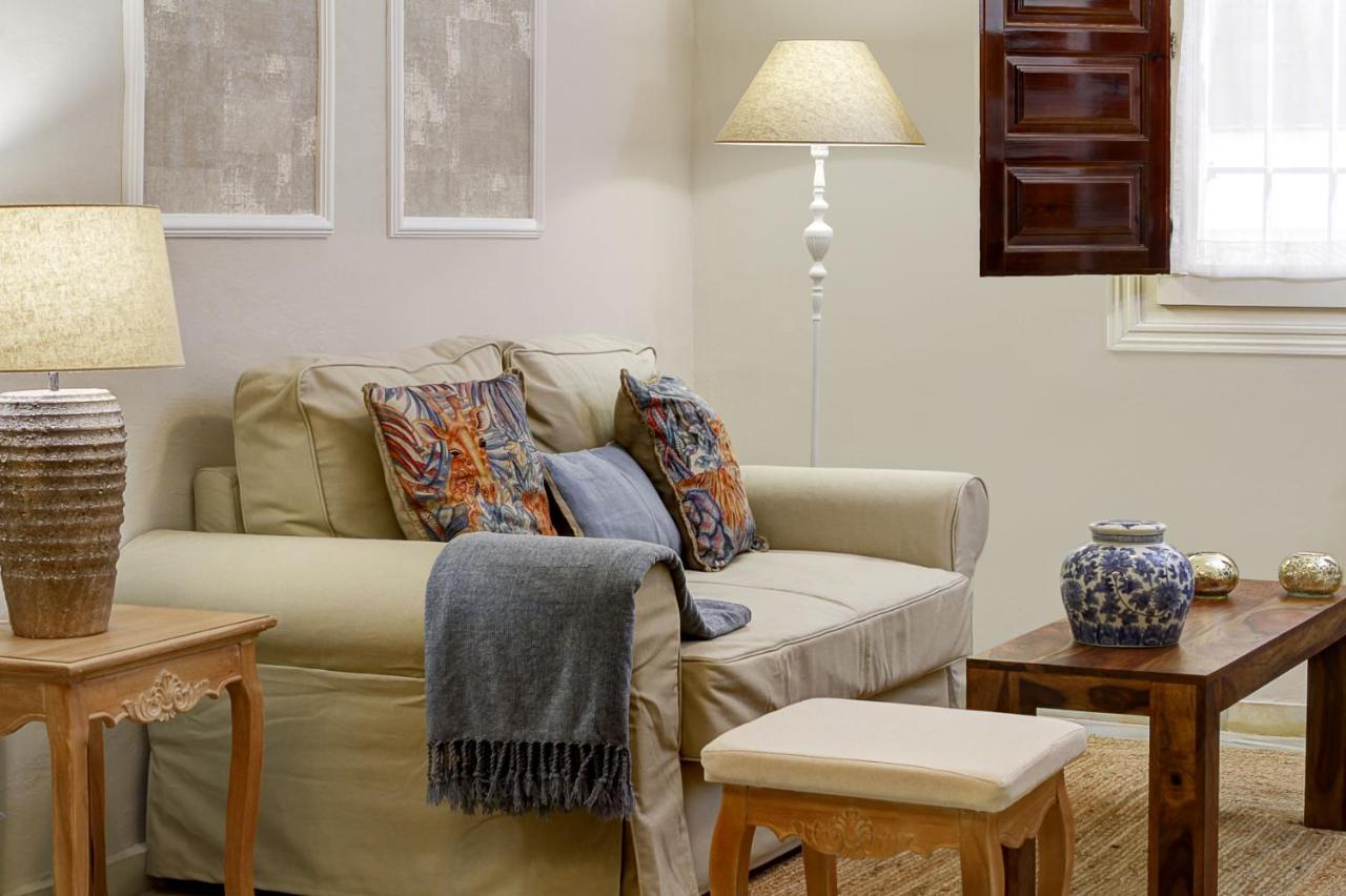 Apartamentos Mirador Alhambra กรานาดา ภายนอก รูปภาพ
