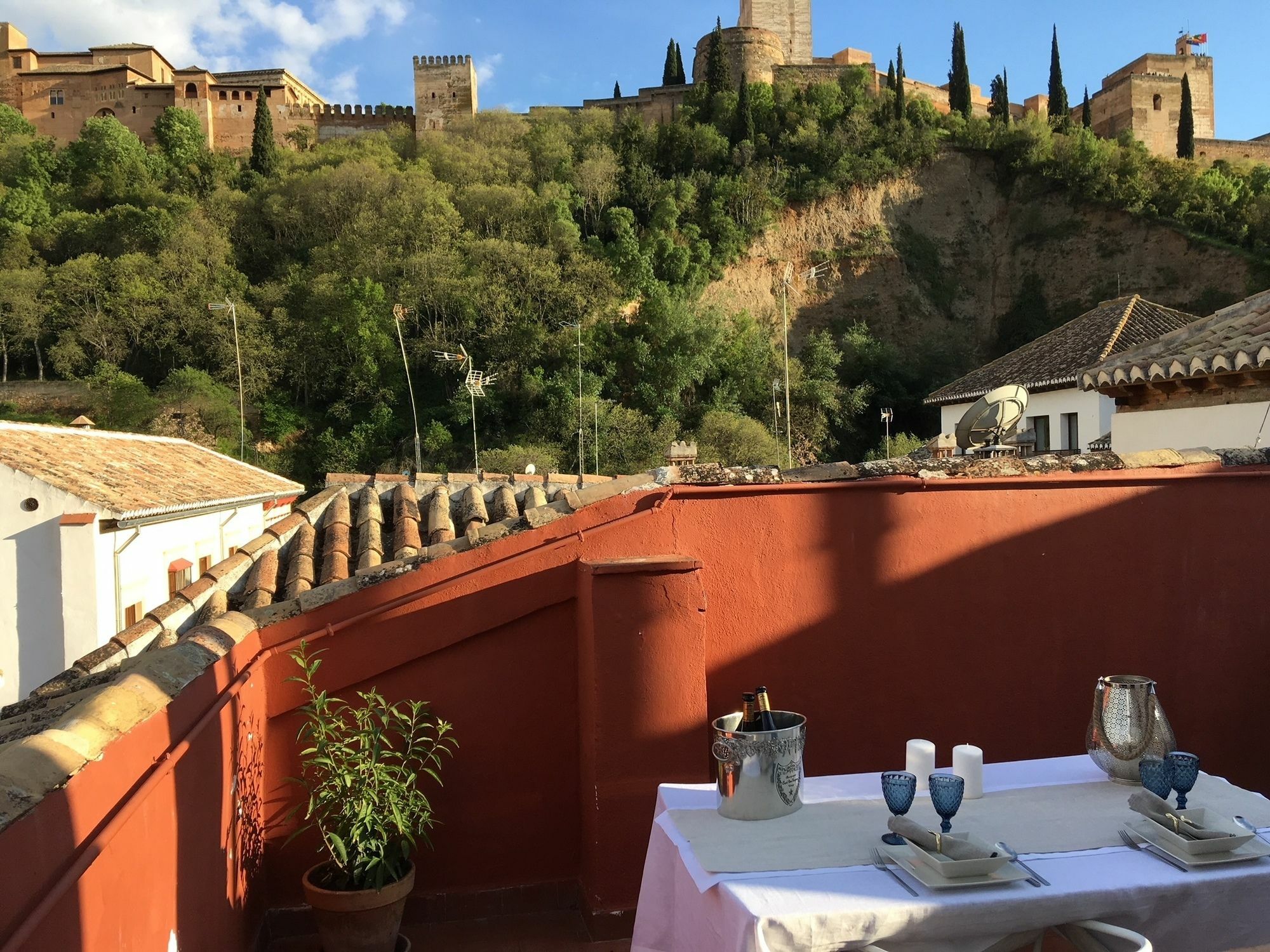 Apartamentos Mirador Alhambra กรานาดา ภายนอก รูปภาพ